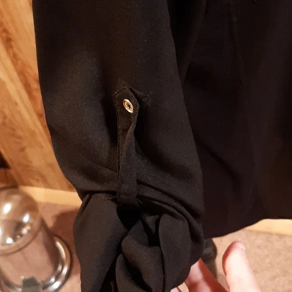 Calvin Klein Black Button-Down Shirt (Small) - Picture 5 of 10